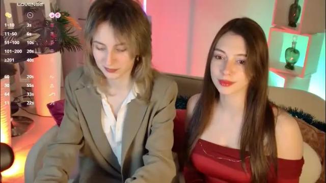 Image 3 of aveangela Stream on Chaturbate on 19 days ago