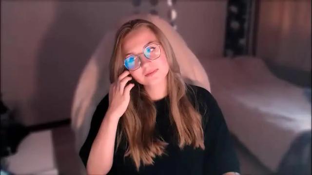 Image 2 of avelisa Stream on Chaturbate on 5 months ago