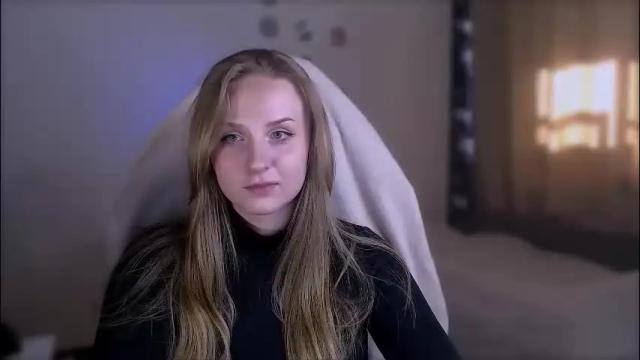 Image 3 of avelisa Stream on Chaturbate on 5 months ago