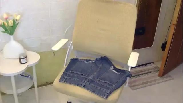 Image 3 of averageuncut1 Stream on Chaturbate on 1 month ago