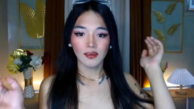 Thumbnail 1, avery_hunt's Stream at Chaturbate, 13 months ago