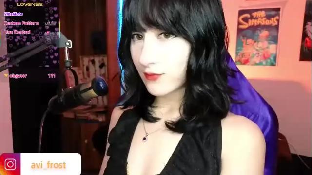 Image 7 of avi_frost Stream on Chaturbate on 13 days ago