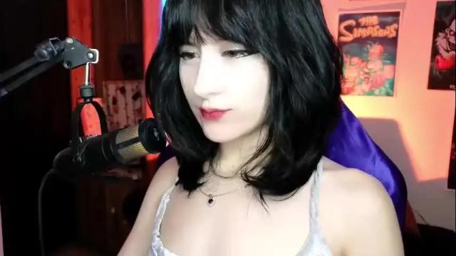 Image 2 of avi_frost Stream on Chaturbate on 12 days ago