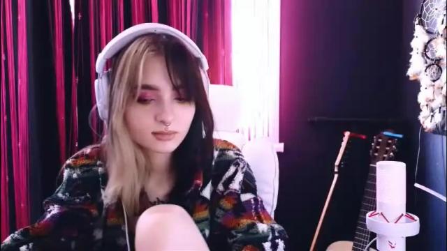 Thumbnail 2, avi_nile's Stream at Chaturbate, 1 month ago