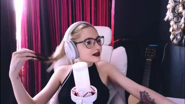 Thumbnail 2, avi_nile's Stream at Chaturbate, 1 month ago