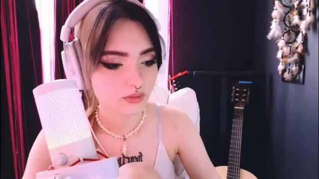Thumbnail 3, avi_nile's Stream at Chaturbate, 1 month ago