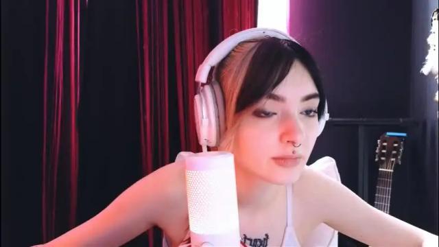 Image 12 of avi_nile Stream on Chaturbate on 1 month ago