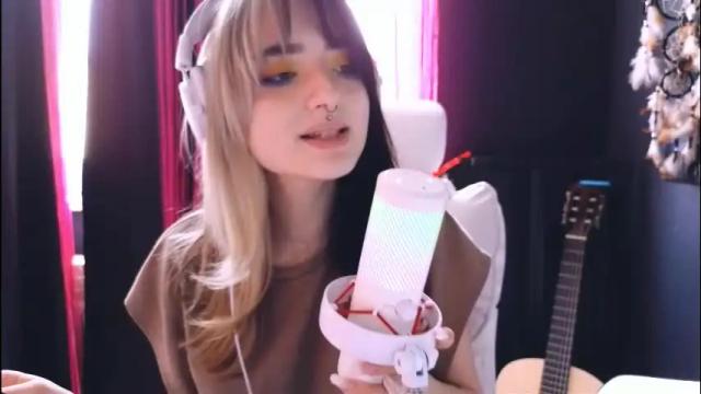 Thumbnail 3, avi_nile's Stream at Chaturbate, 27 days ago