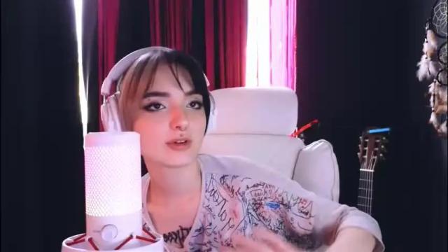Thumbnail 1, avi_nile's Stream at Chaturbate, 26 days ago