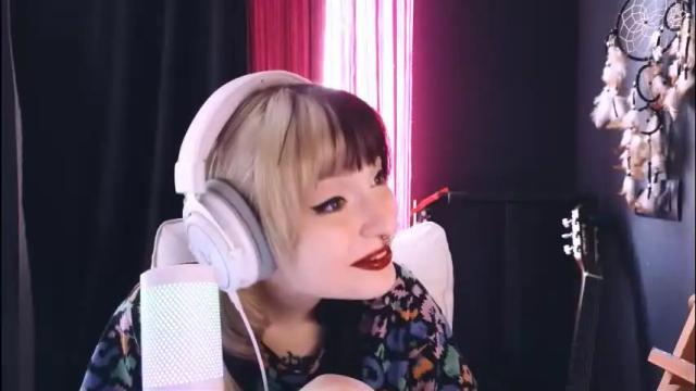 Image 12 of avi_nile Stream on Chaturbate on 22 days ago