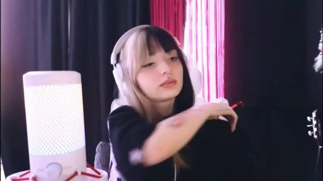 Thumbnail 1, avi_nile's Stream at Chaturbate, 17 days ago