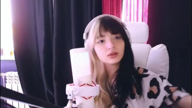 Thumbnail 3, avi_nile's Stream at Chaturbate, 17 days ago