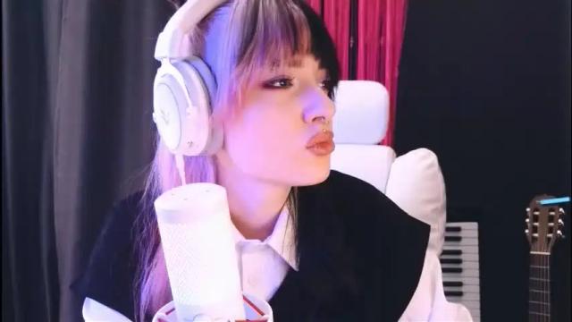 Image 6 of avi_nile Stream on Chaturbate on 4 months ago