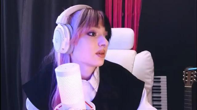 Thumbnail 3, avi_nile's Stream at Chaturbate, 4 months ago