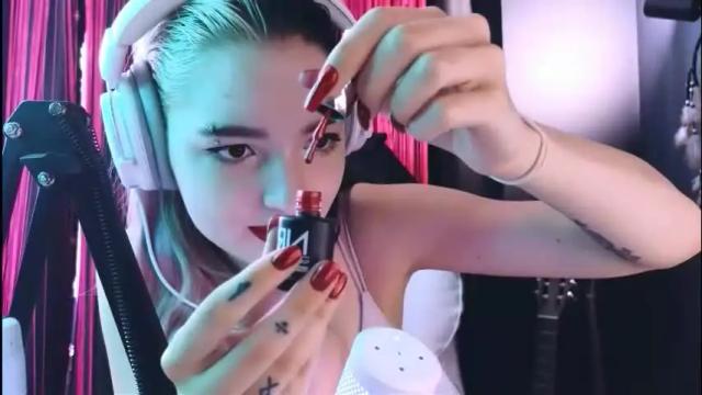 Image 2 of avi_nile Stream on Chaturbate on 4 months ago