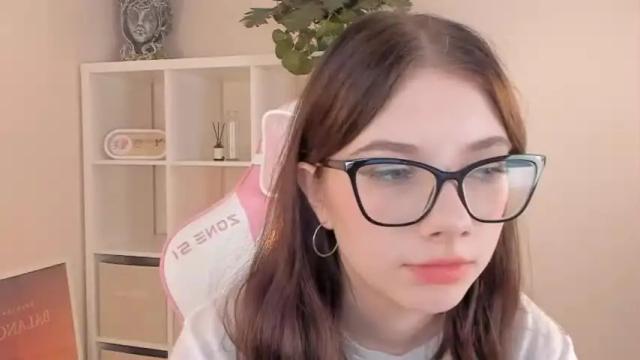 Image 2 of aviannafranklin Stream on Chaturbate on 19 months ago