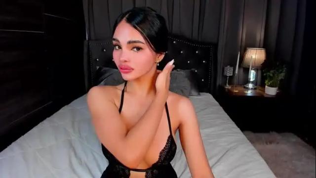 Image 8 of avimiller Stream on Chaturbate on 24 days ago