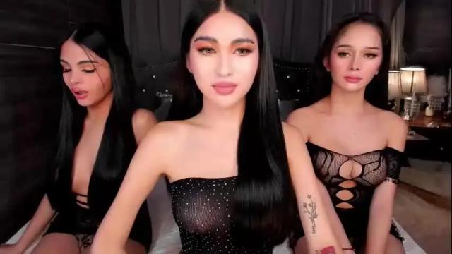 Image 4 of avimiller Stream on Chaturbate on 24 days ago
