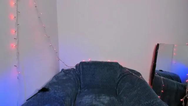 Image 2 of aviva_faith Stream on Chaturbate on 14 months ago