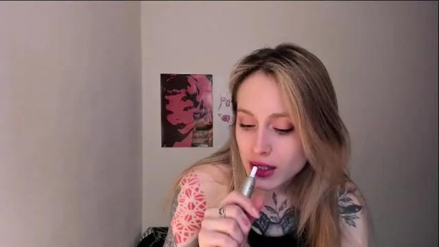 Image 4 of aviva_faith Stream on Chaturbate on 1 month ago