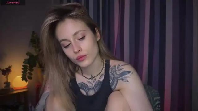 Image 3 of aviva_faith Stream on Chaturbate on 2 months ago