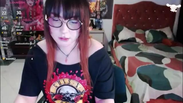 Image 12 of avril2809 Stream on Chaturbate on 1 month ago