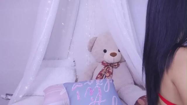 Image 8 of avril_ferrer Stream on Chaturbate on 19 months ago