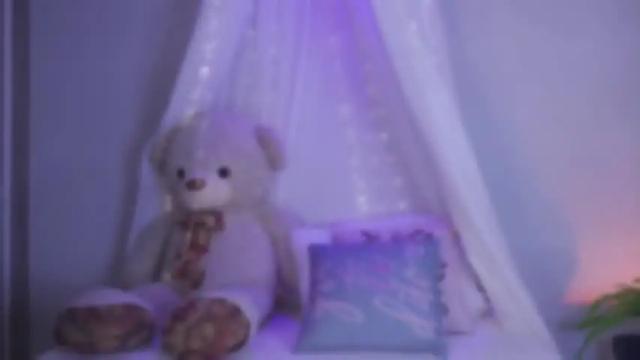 Image 2 of avril_ferrer Stream on Chaturbate on 19 months ago