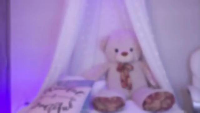 Thumbnail 1, avril_ferrer's Stream at Chaturbate, 18 months ago
