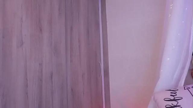 Image 6 of avril_ferrer Stream on Chaturbate on 18 months ago