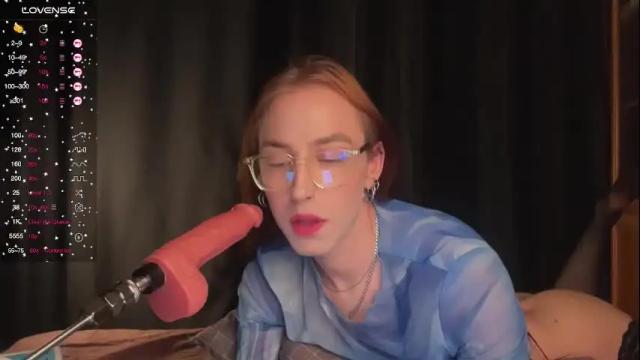 Image 3 of avril_pearly_ Stream on Chaturbate on 1 month ago