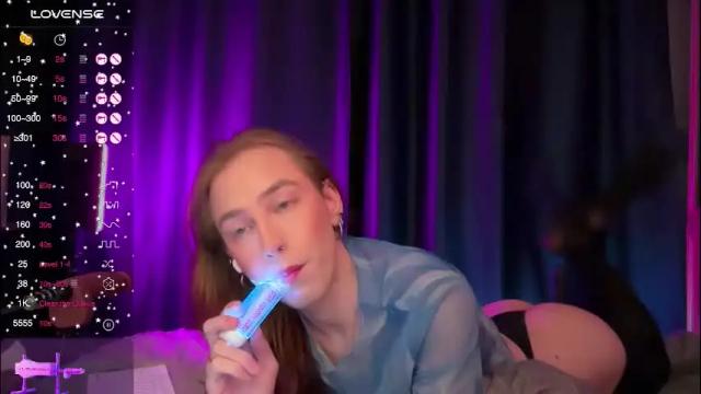 Image 2 of avril_pearly_ Stream on Chaturbate on 1 month ago