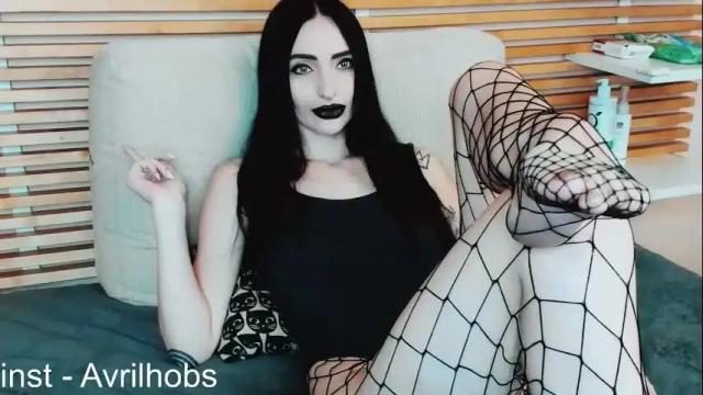 Image 3 of avrilhobs Stream on Chaturbate on 2 months ago