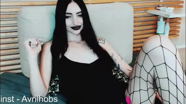 Image 3 of avrilhobs Stream on Chaturbate on 2 months ago