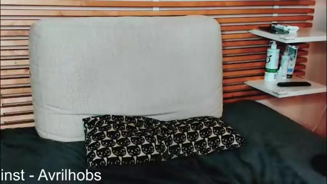 Image 11 of avrilhobs Stream on Chaturbate on 1 month ago