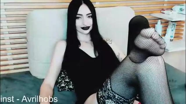Image 8 of avrilhobs Stream on Chaturbate on 1 month ago
