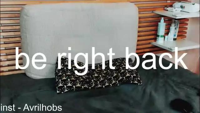 Image 4 of avrilhobs Stream on Chaturbate on 1 month ago