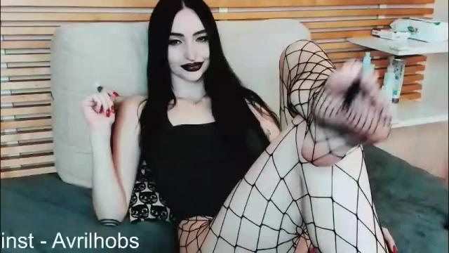 Image 8 of avrilhobs Stream on Chaturbate on 1 month ago