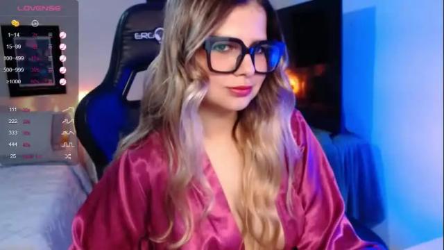 Image 2 of avrill_morgan Stream on Chaturbate on 2 months ago