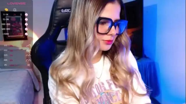 Image 11 of avrill_morgan Stream on Chaturbate on 1 month ago