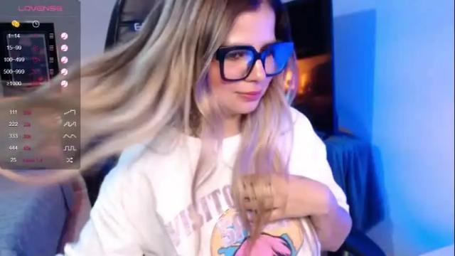 Image 6 of avrill_morgan Stream on Chaturbate on 1 month ago