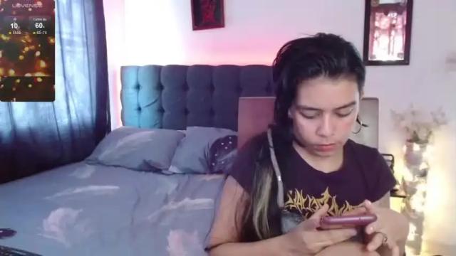 Thumbnail 2, avrilthompson_'s Stream at Chaturbate, 14 months ago