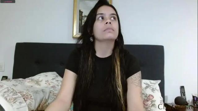 Image 3 of avrilthompson_ Stream on Chaturbate on 1 month ago