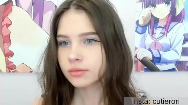 Image 3 of avrora_deis Stream on Chaturbate on 16 months ago