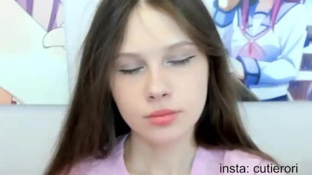 Image 3 of avrora_deis Stream on Chaturbate on 15 months ago