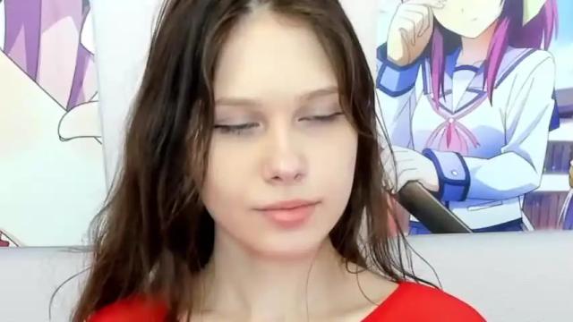 Image 11 of avrora_deis Stream on Chaturbate on 15 months ago