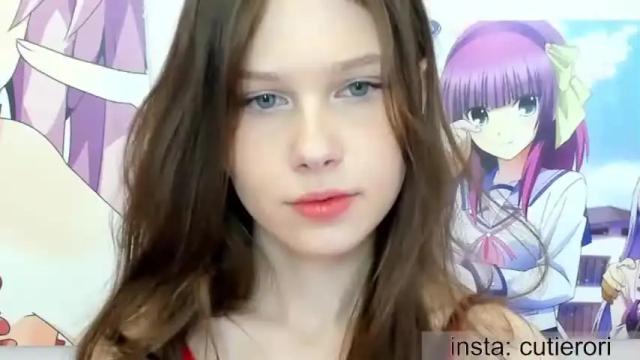 Image 3 of avrora_deis Stream on Chaturbate on 15 months ago
