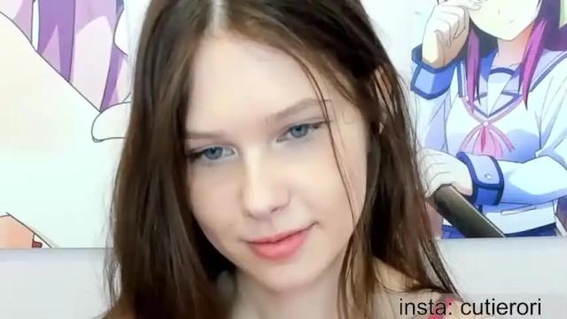 Image 7 of avrora_deis Stream on Chaturbate on 15 months ago