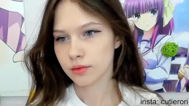 Image 3 of avrora_deis Stream on Chaturbate on 14 months ago