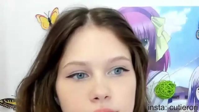 Image 7 of avrora_deis Stream on Chaturbate on 14 months ago
